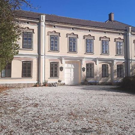 Sisi-Schloss Rudolfsvilla - Apt. Nene Und Die Abenteuerlichen Schwestern Reichenau Εξωτερικό φωτογραφία